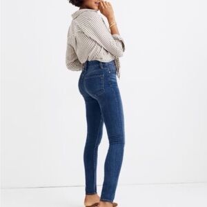 Madewell Curvy High Rise Skinny Jeans in Medium Blue Wash